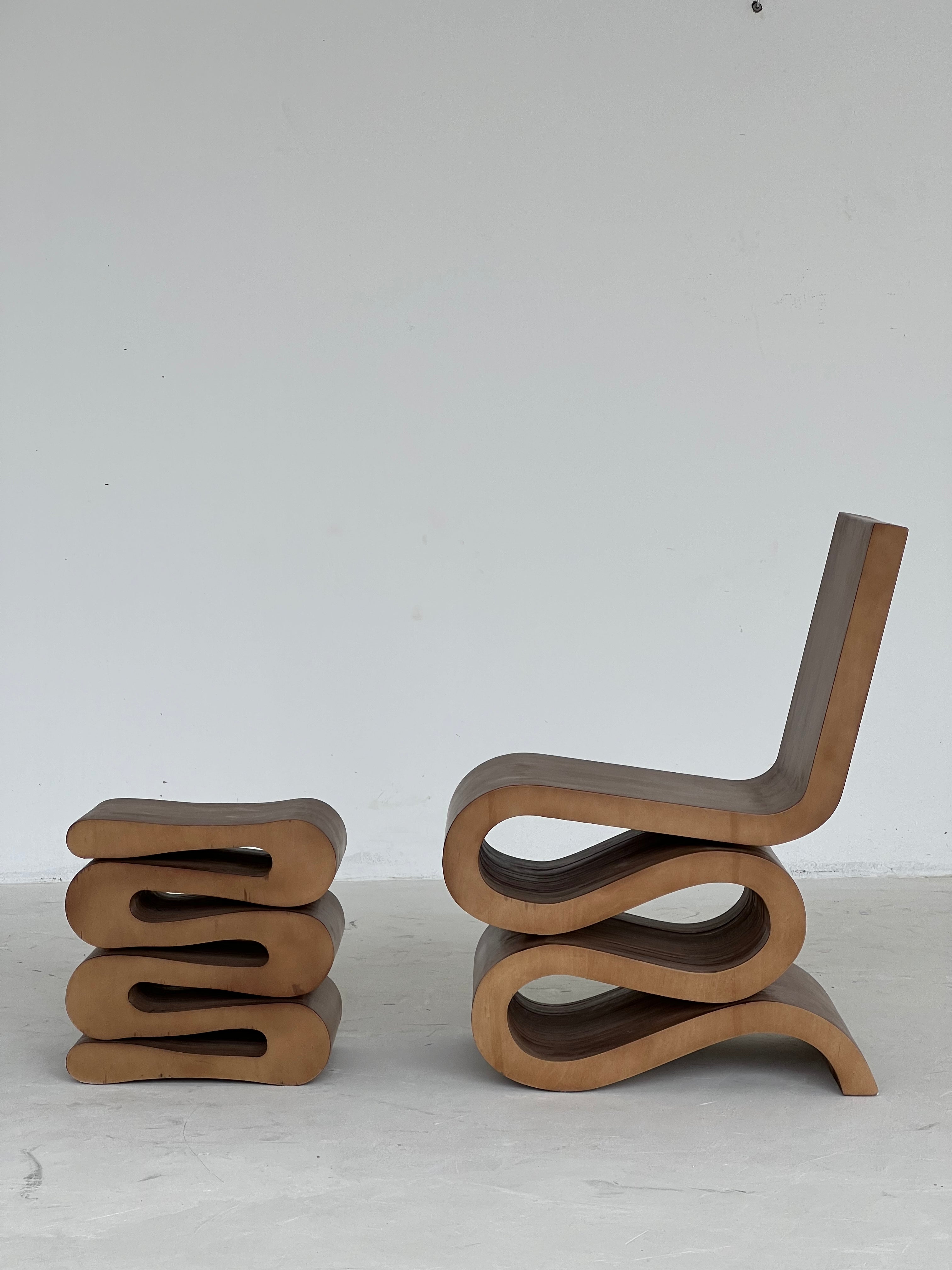 Wiggle Chair