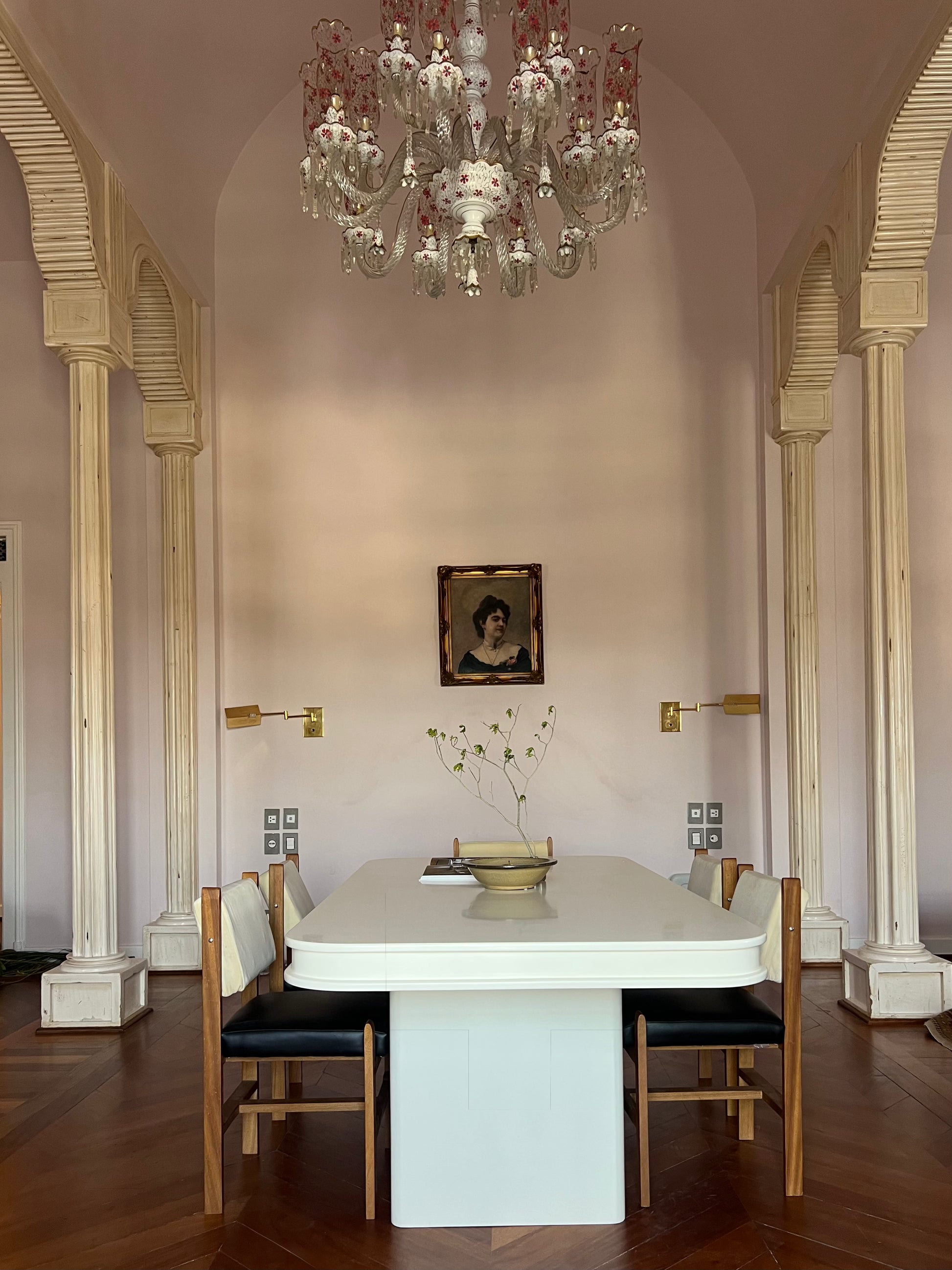 Miel Dining Table