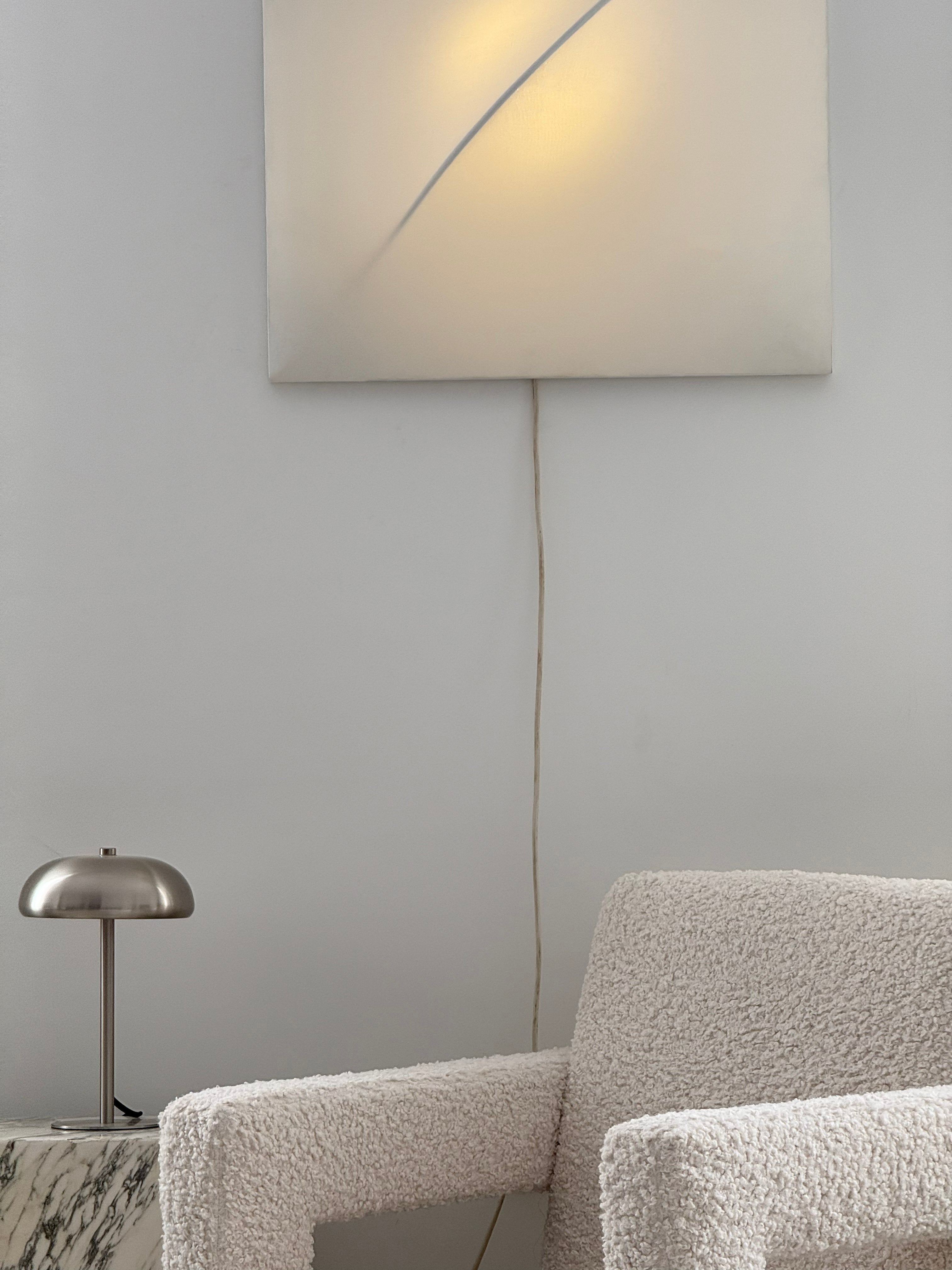 Hikaru Wall Lamp