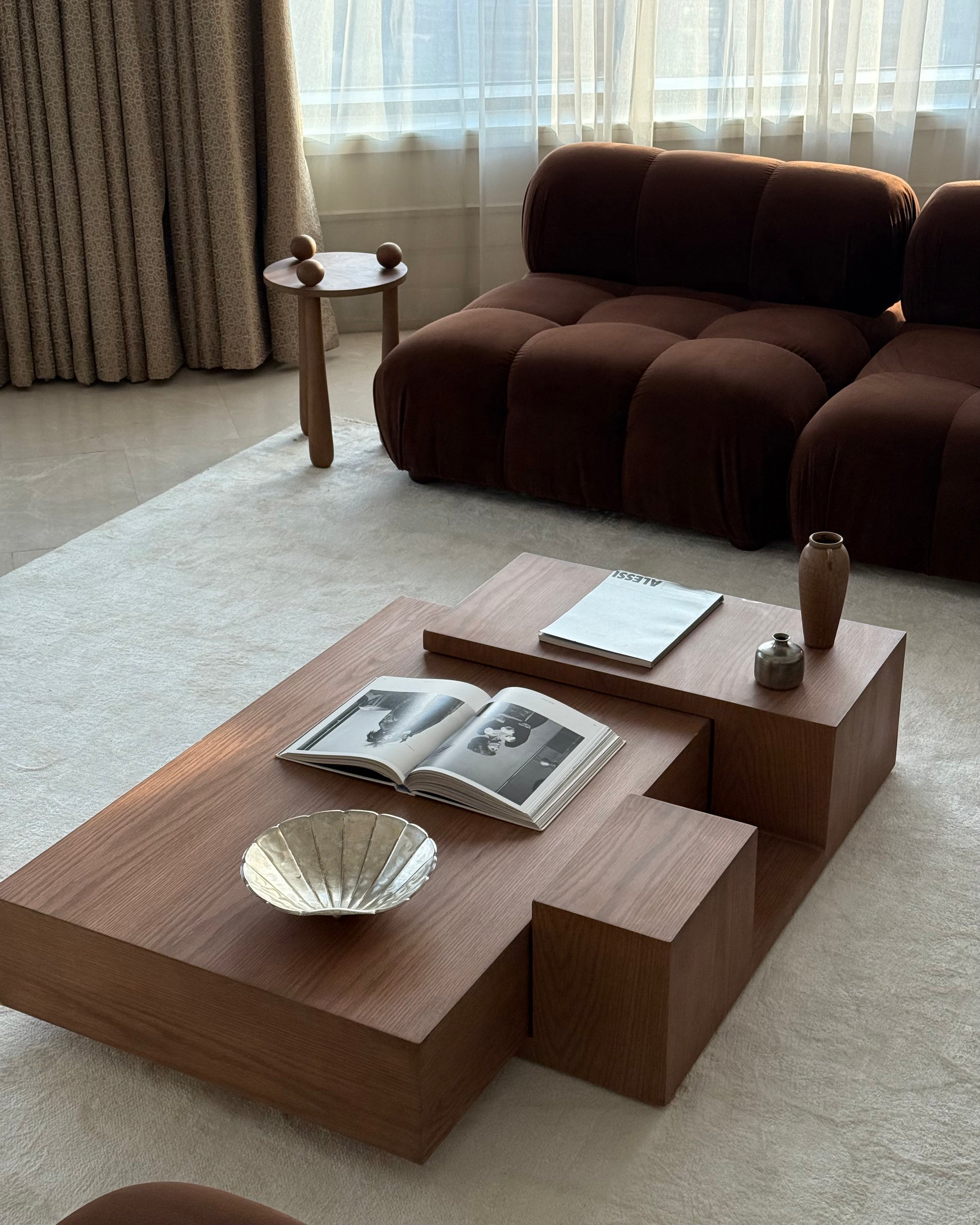 Le Gradin Table