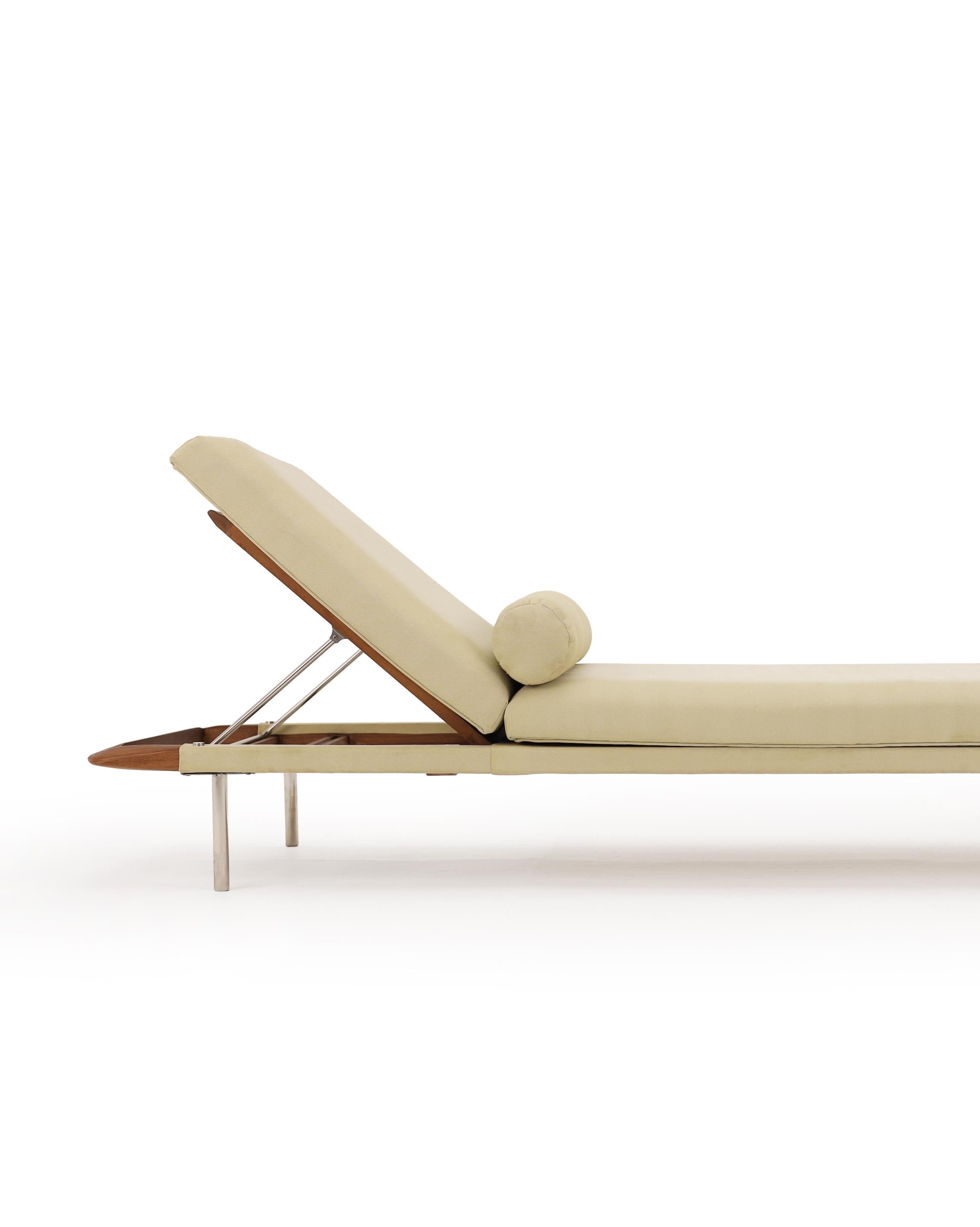 Cote Sun Lounger