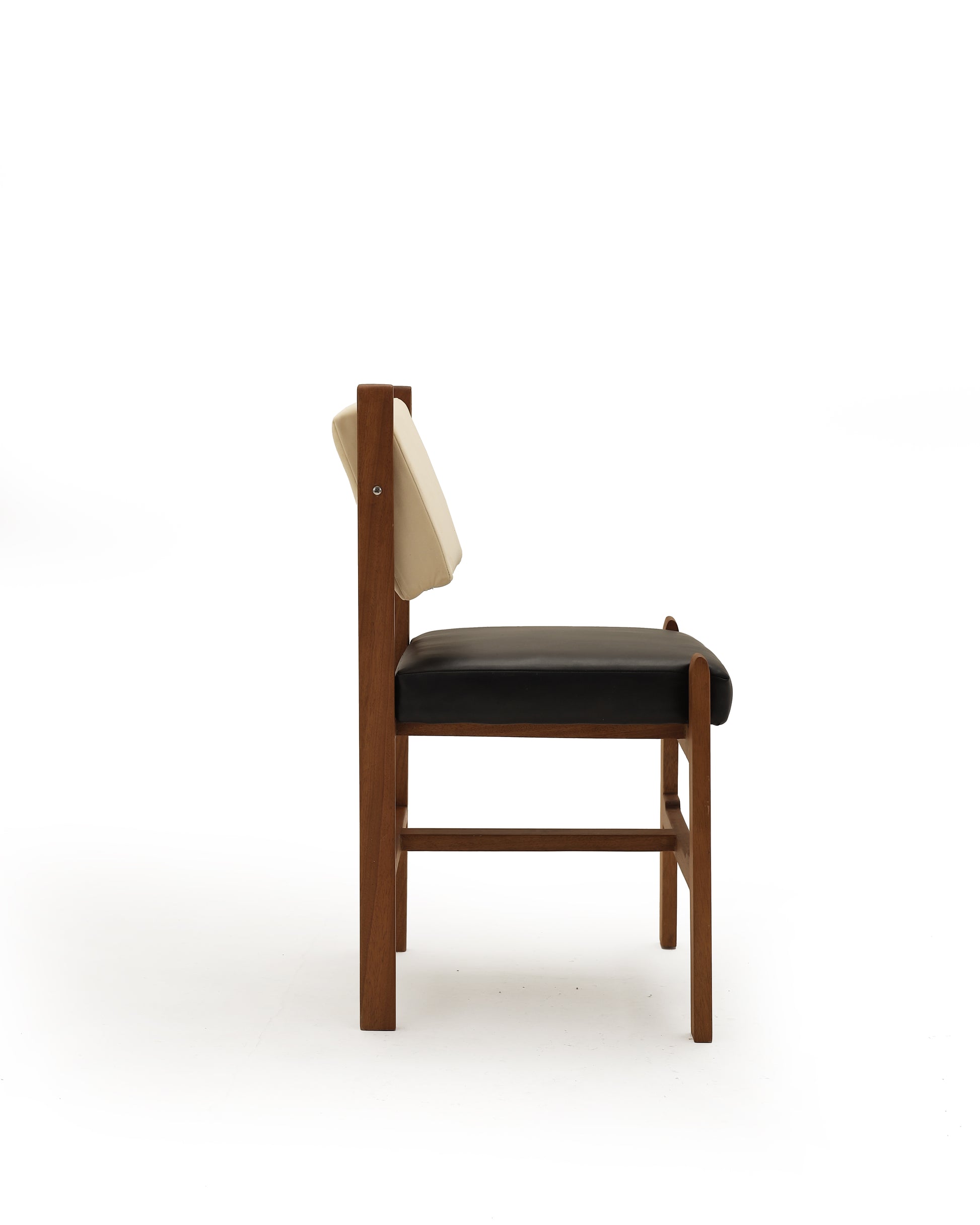 Amir Chair
