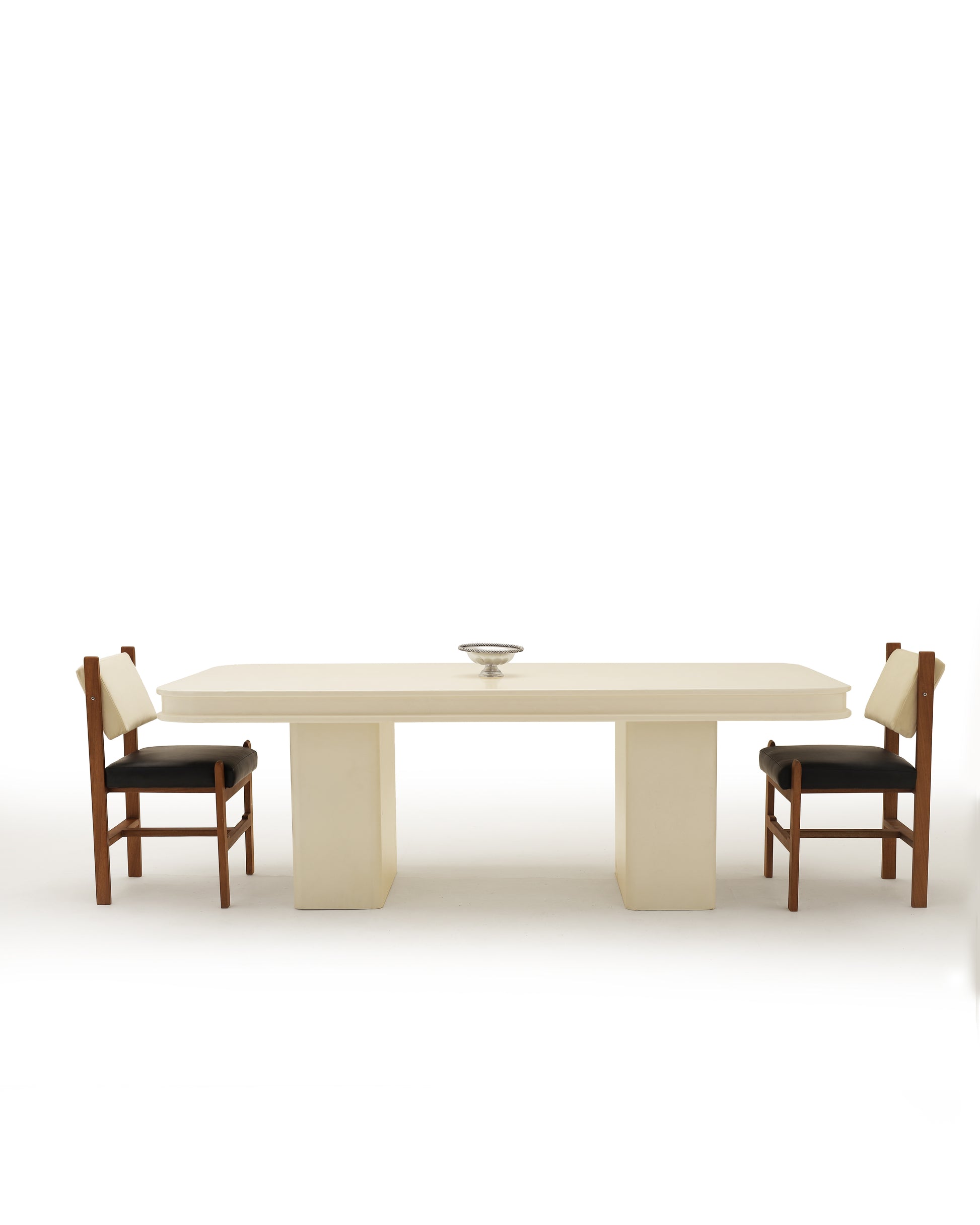 Amir Chair