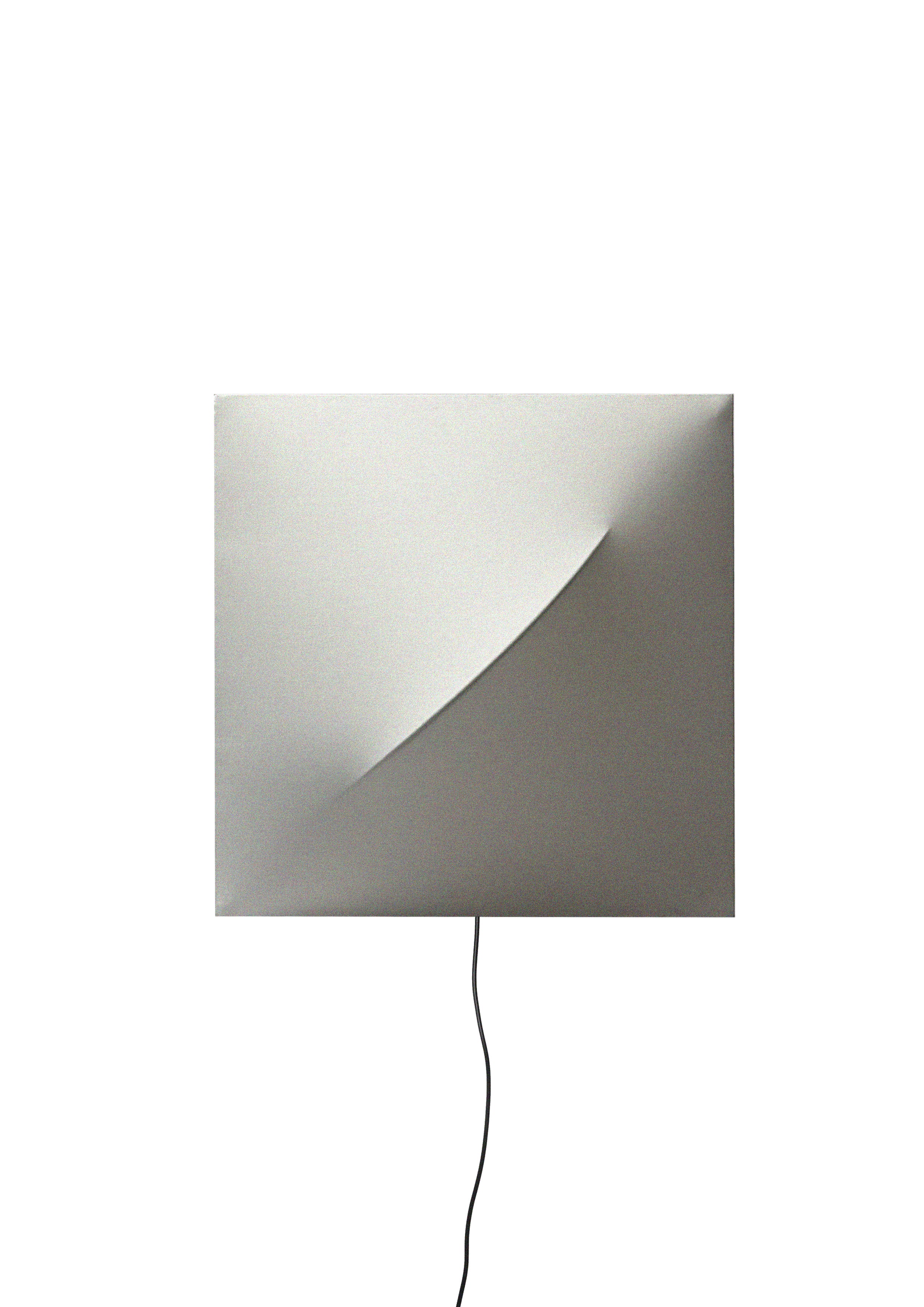 Hikaru Wall Lamp