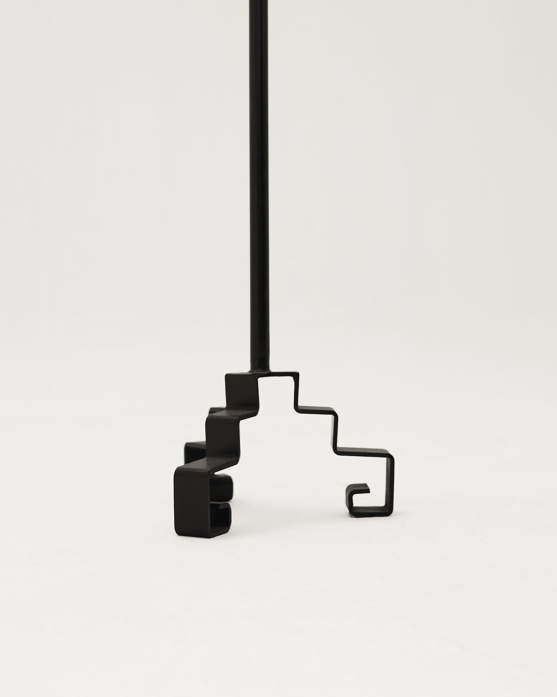 Fue Floor Lamp