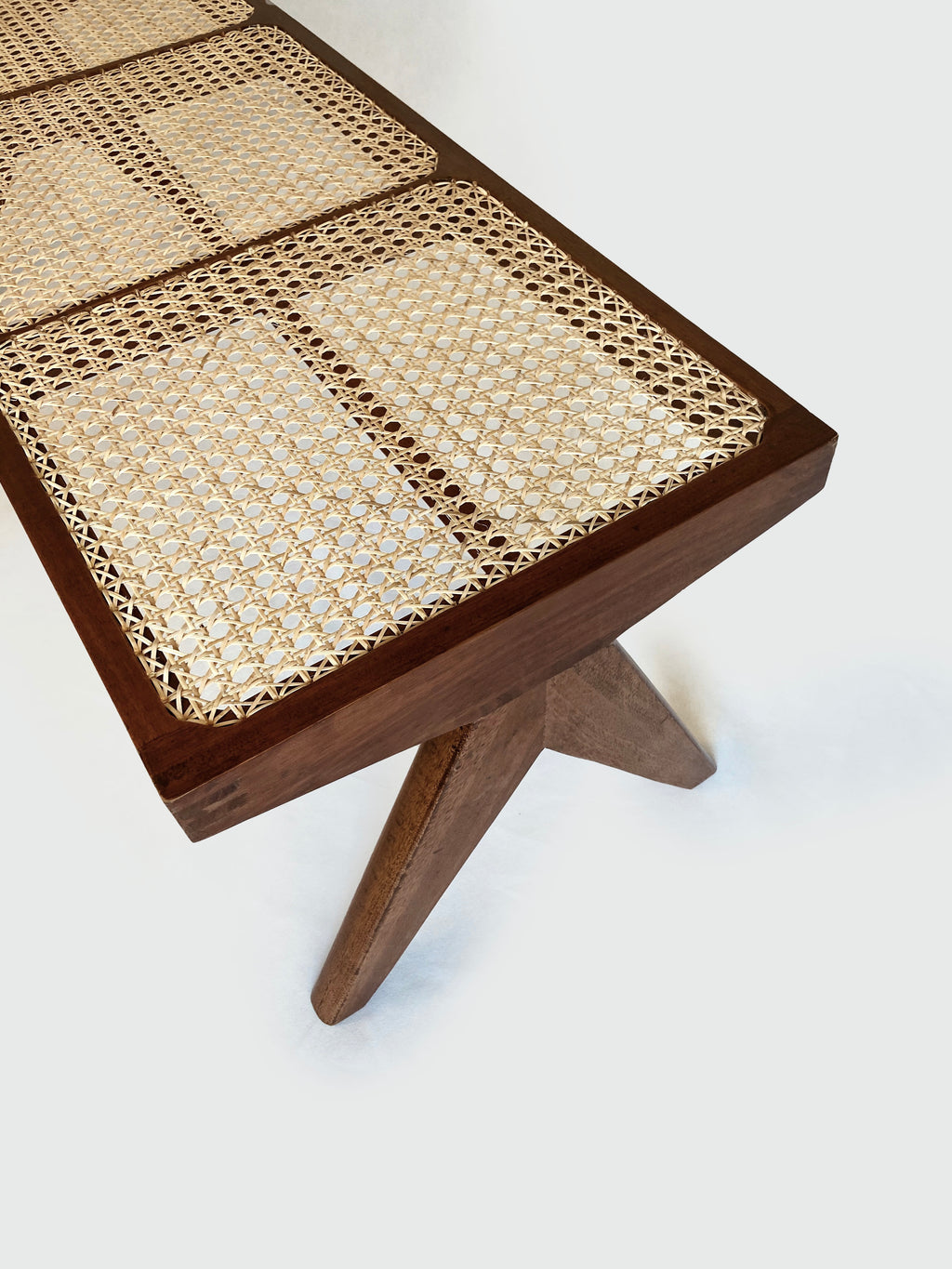 Library Bench – CALIBER™